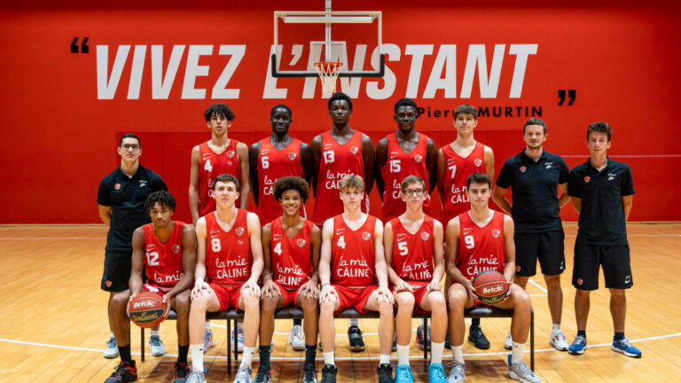 U18 élite, Repartir de l’avant